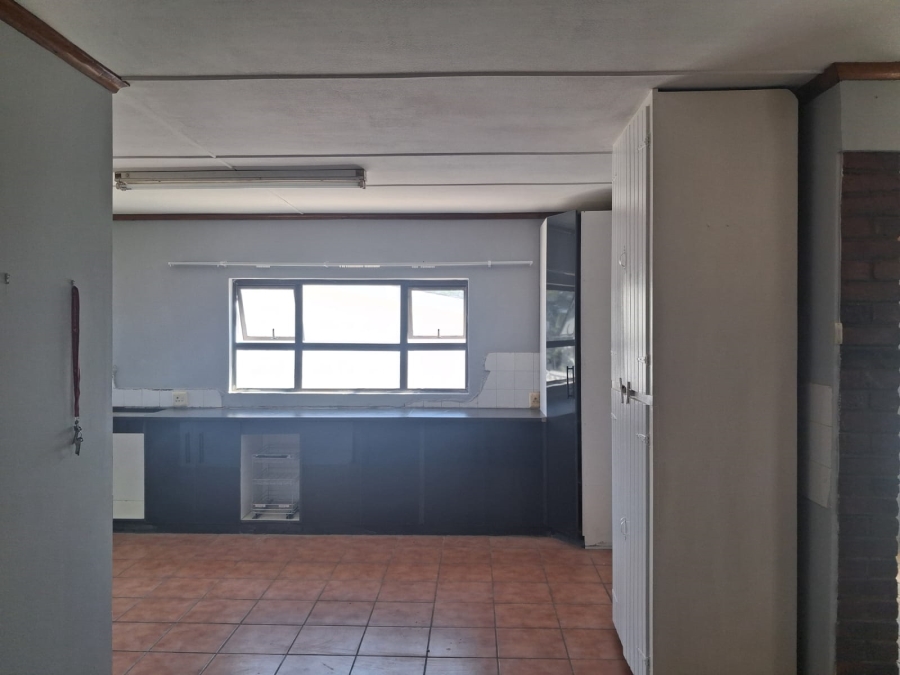 To Let 3 Bedroom Property for Rent in Amalinda Eastern Cape